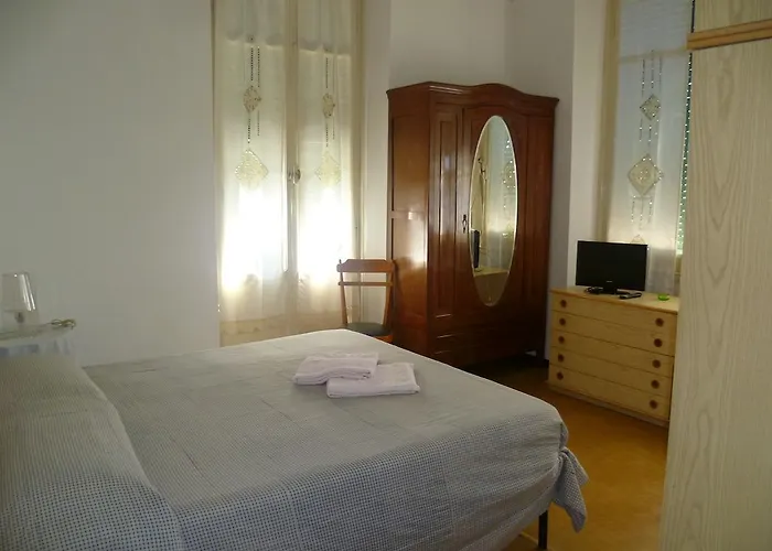 Elvezia Отель *